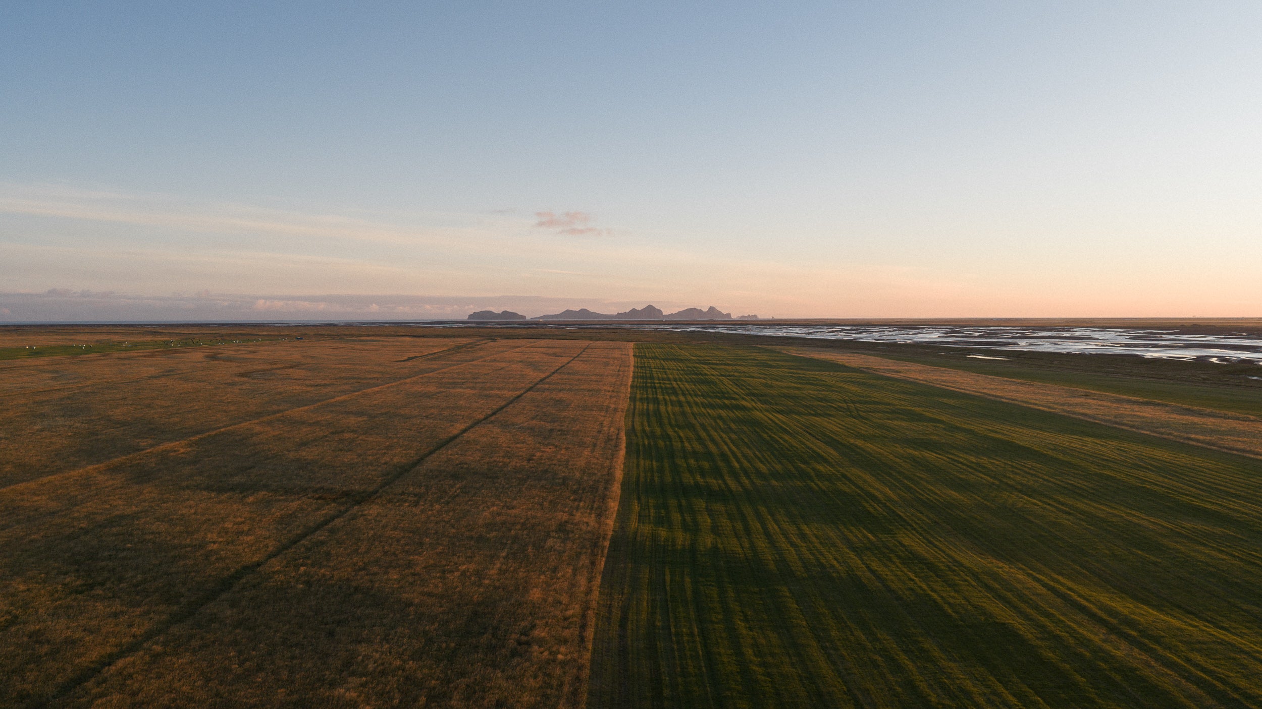  Iceland Copyright Opera Campi